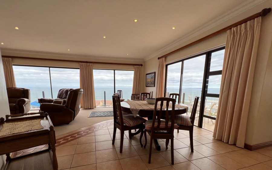 3 Bedroom Property for Sale in Dana Bay Western Cape